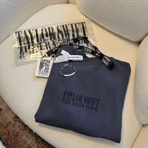 Taylor Swift ERAS TOUR VIP bundle: blue crewneck, size M NWT
